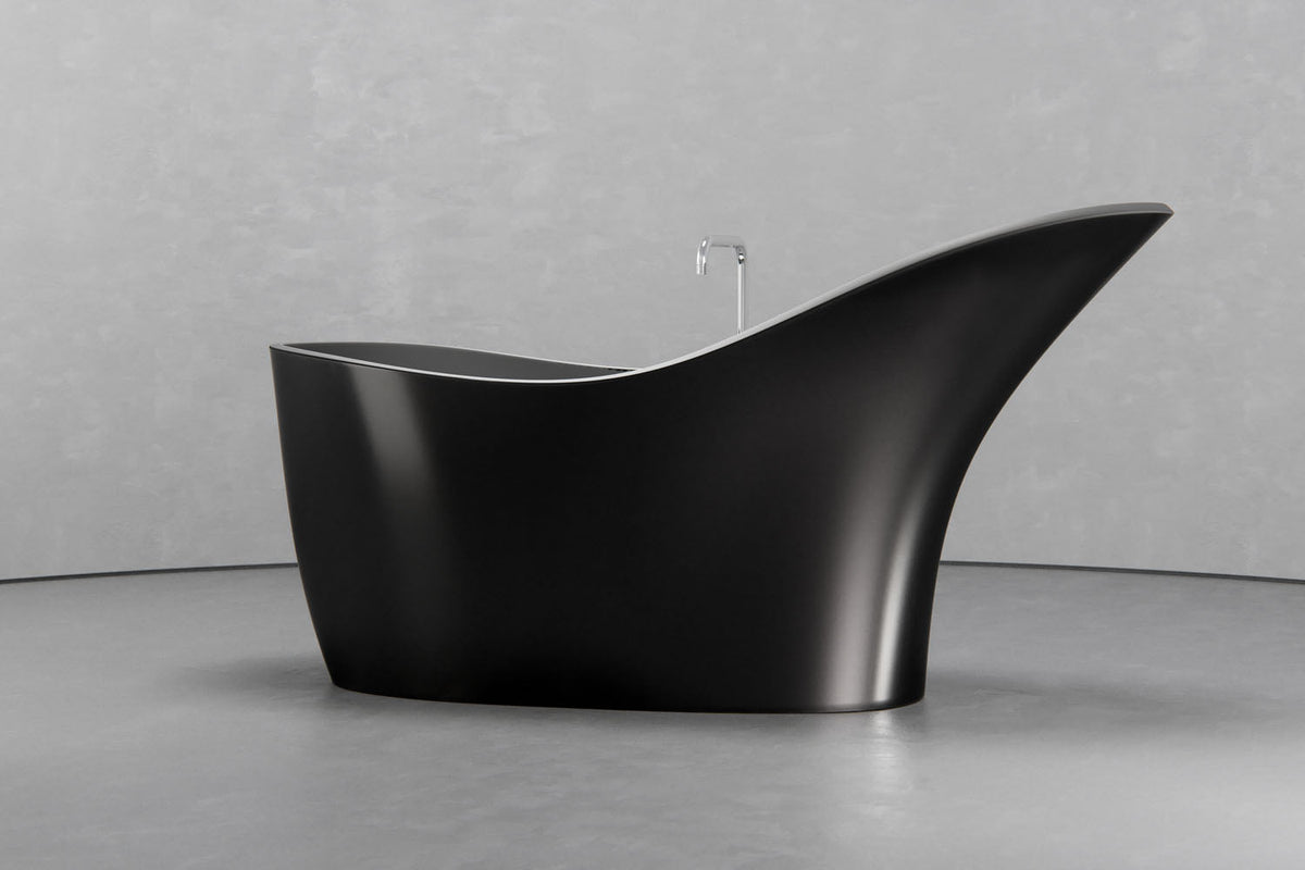 Freestanding slipper shape bathtub