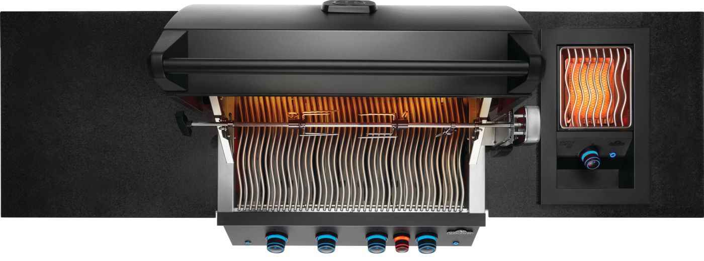 OASIS™ Outdoor Kitchen - OASIS™ 300 with Built-in 700 Series 32" Gas Grill