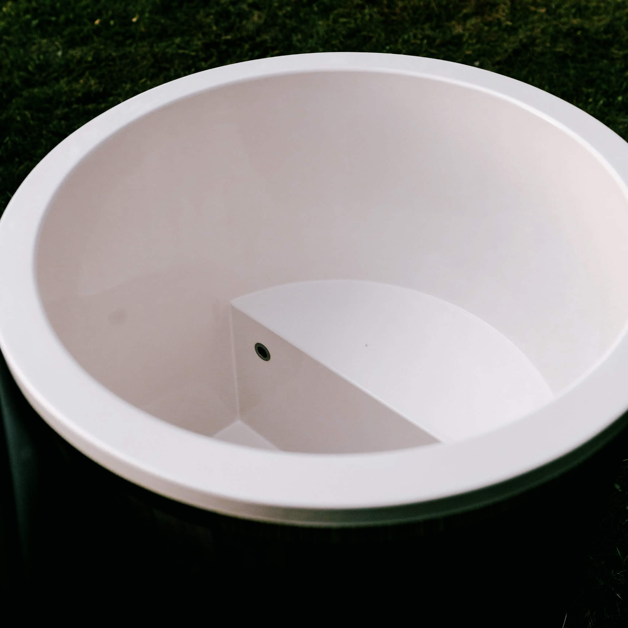 Premium 1-Person Fully Assembled ThermoWood Cold Plunge Tub
