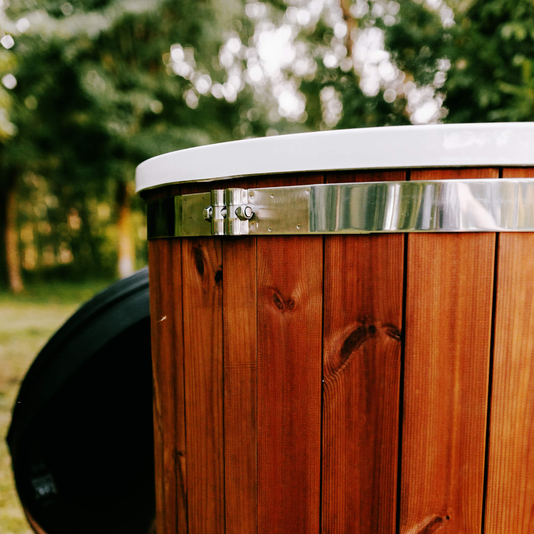 Premium 1-Person Fully Assembled ThermoWood Cold Plunge Tub